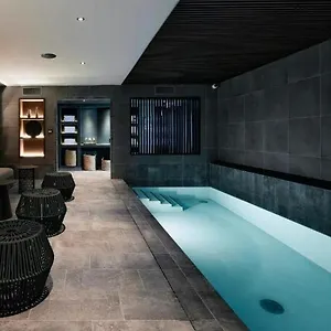 Hotel Le Bellune, Parigi
